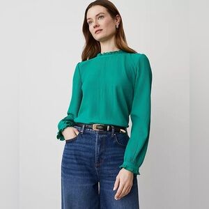 ANN TAYLOR Green Ruffle Hem Blouse